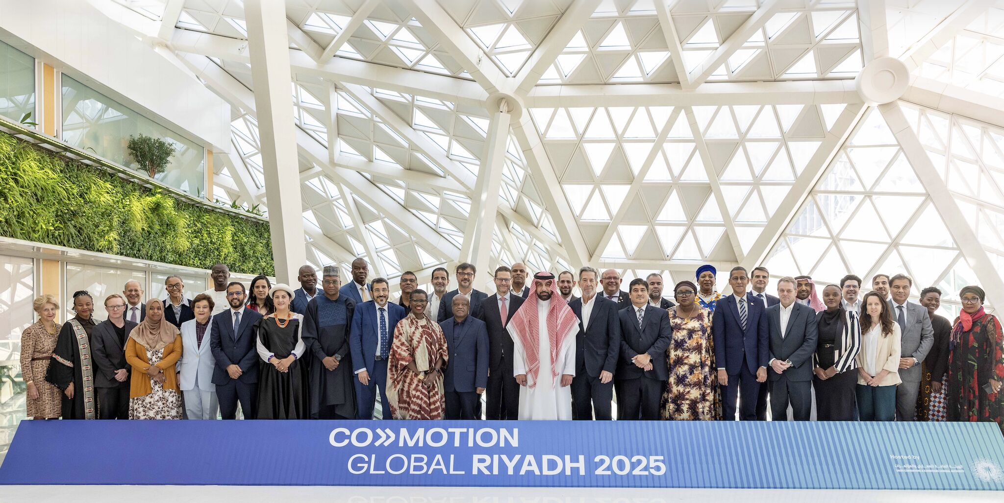 comotion GLOBAL summit 2025